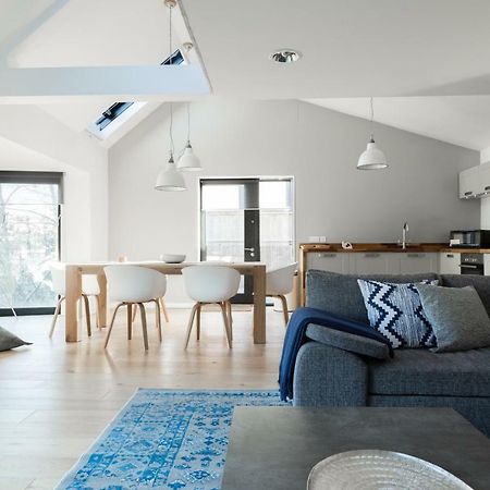 The Cliffside Loft - Distinctly Modern 3 Bdr Riverside Home Bath Dış mekan fotoğraf